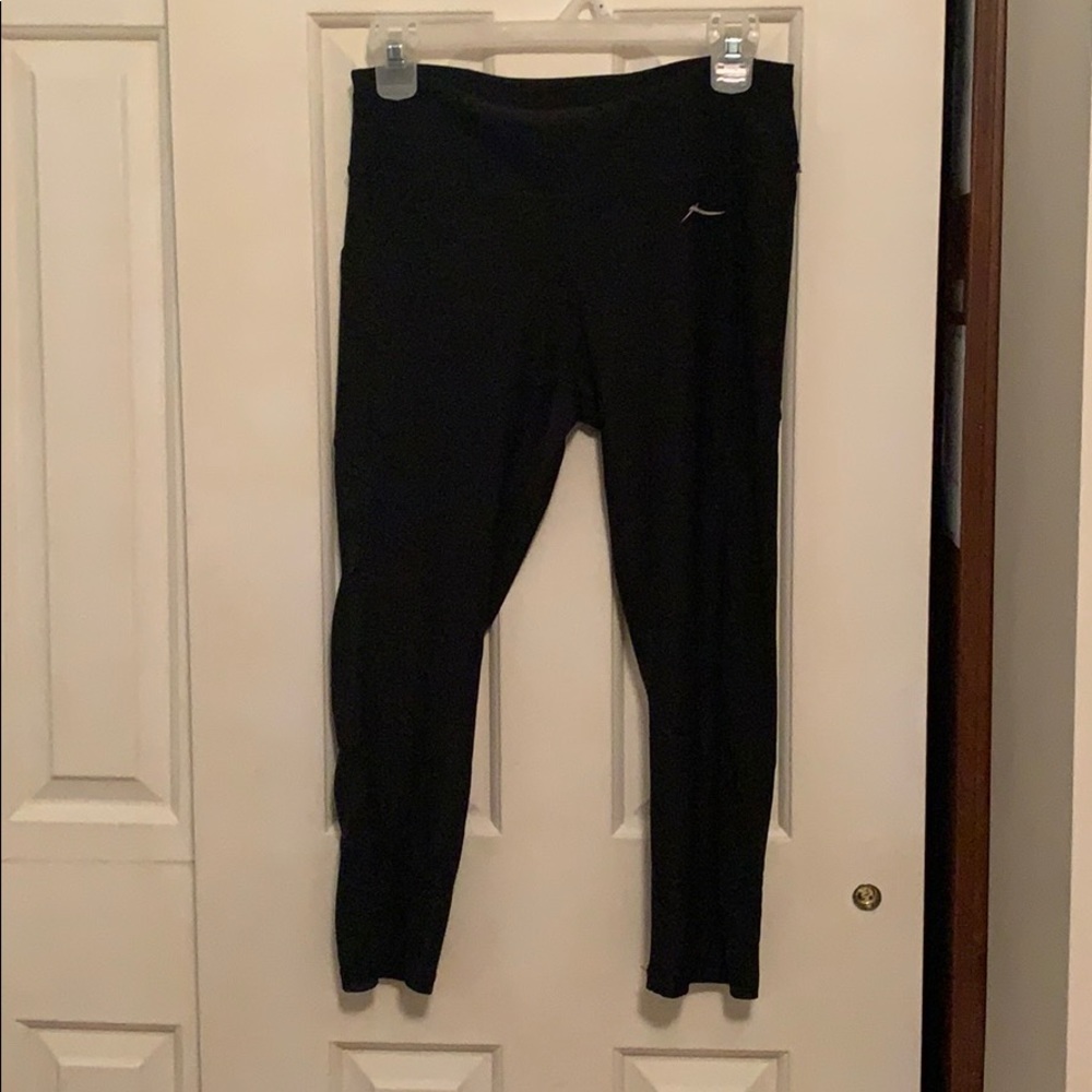 Cropped Mesh Leggings With Pocket Women’s Medium